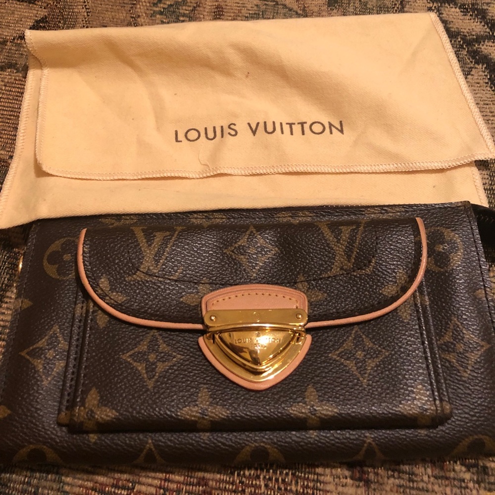 Louis Vuitton Monogram Astrid wallet